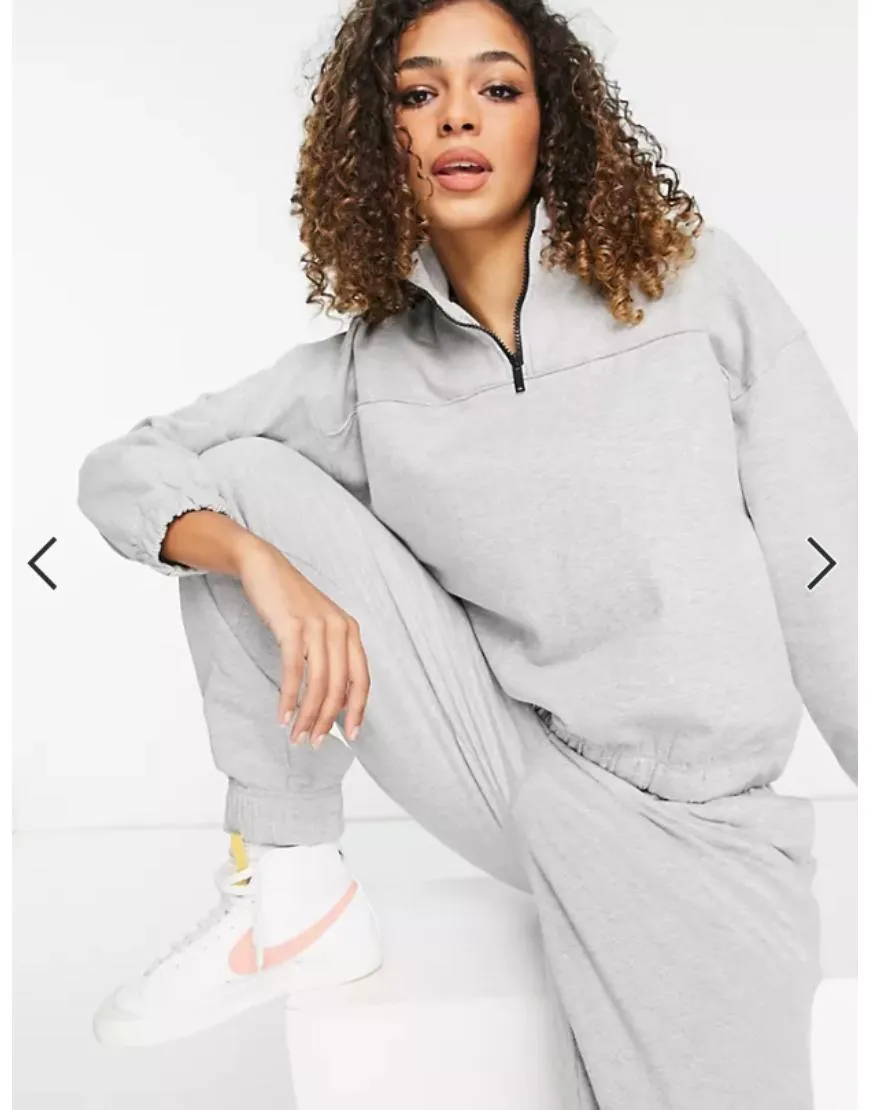 Zip neck Sweatshirt Grey