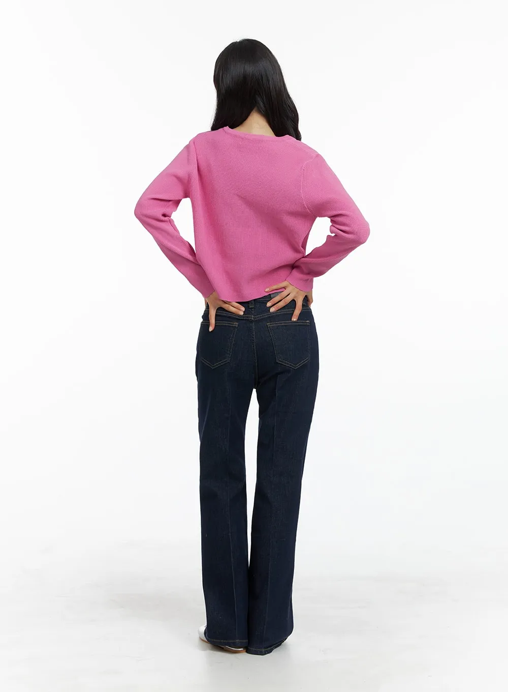 Solid Semi-Flared Jeans OM419